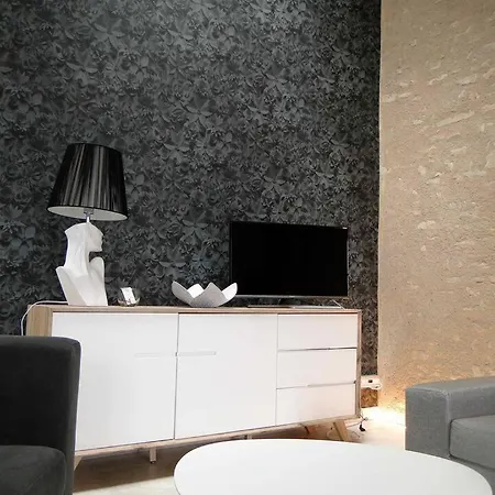 Le Patio D'antan, Le Cosy Apartment *